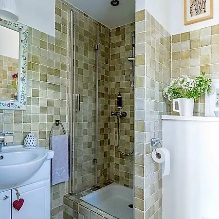 La Maison Des Olivettes 4*